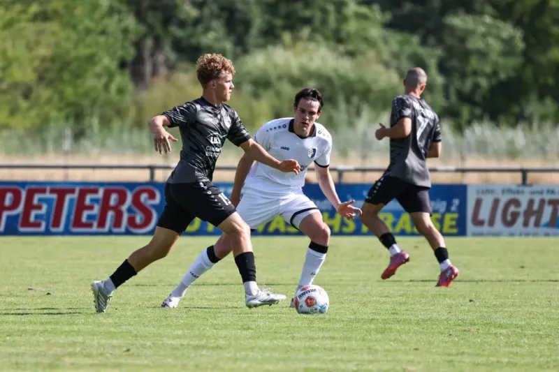 Bilder vom Spiel TSV Karlburg - TSV Eisingen in der Gallerie