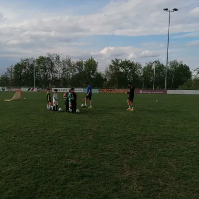 Training F-Jugend mit Spielern der 1. Mannschaft
